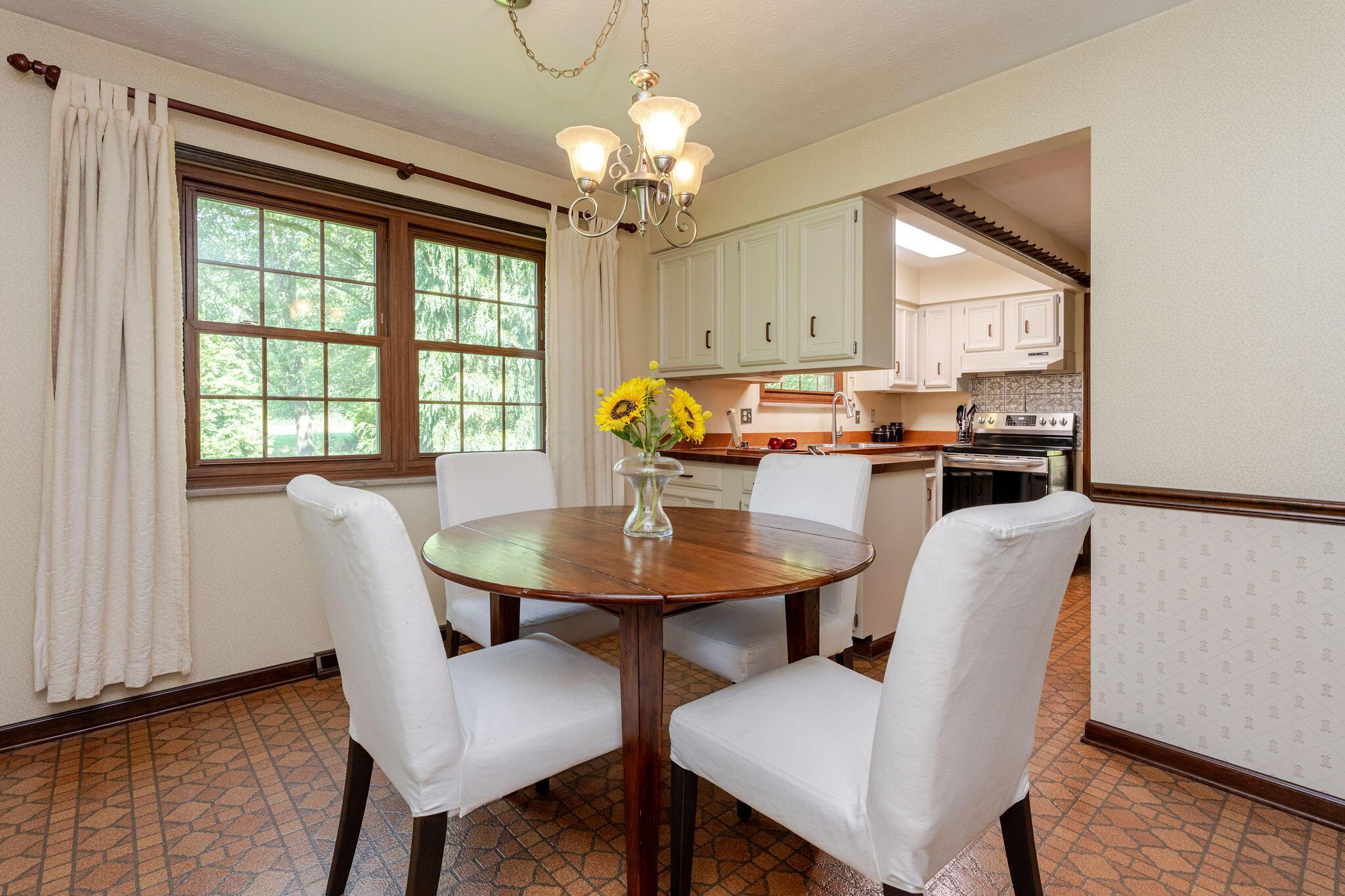 1350 Carriage Road