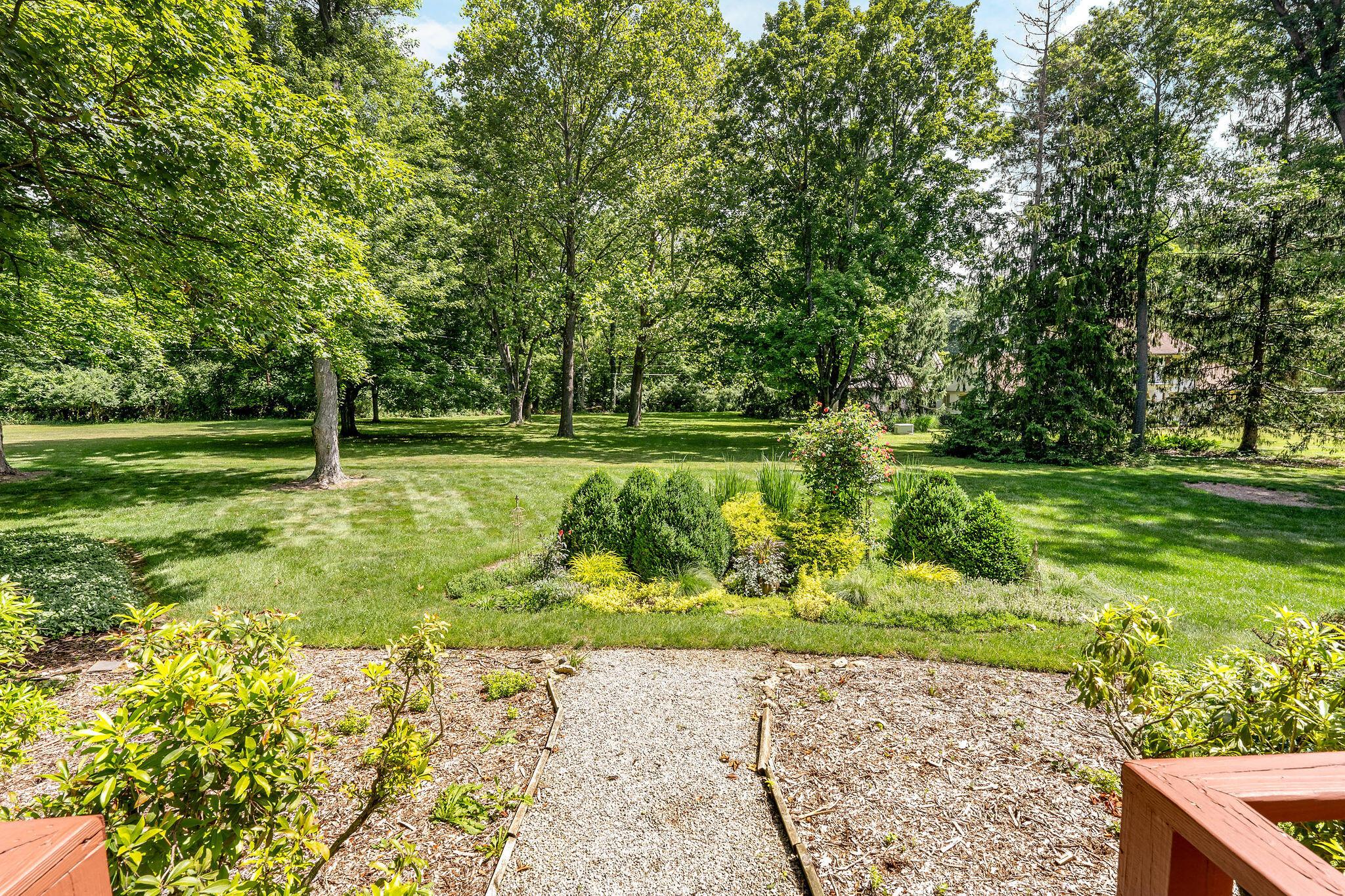 1350 Carriage Road