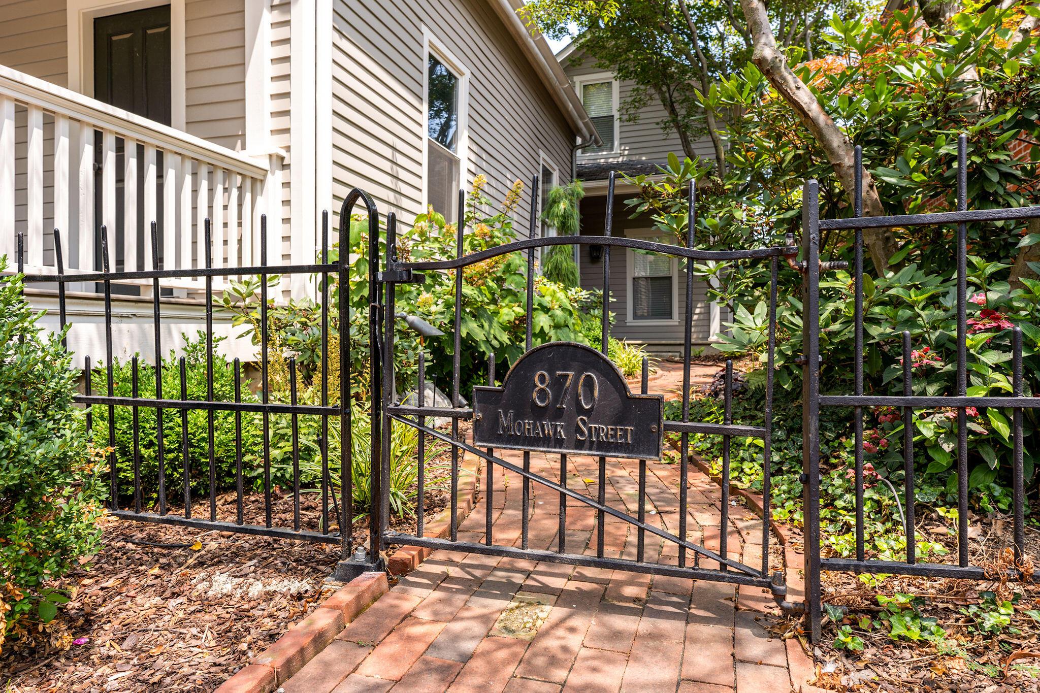 870 Mohawk Street