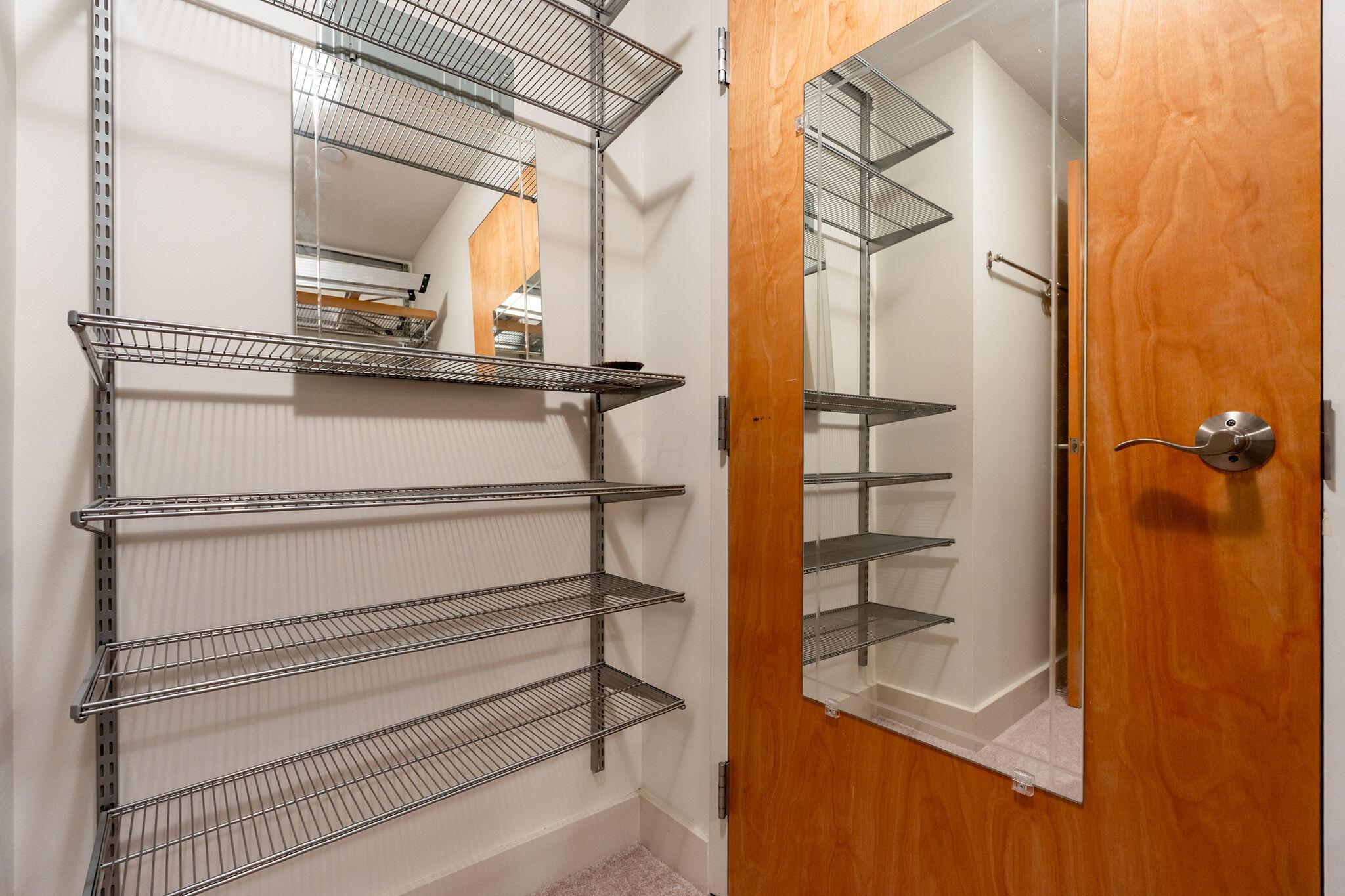 150 E Main, 305