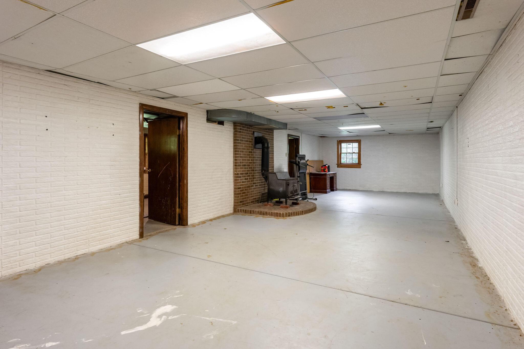 3032 Deeds Road