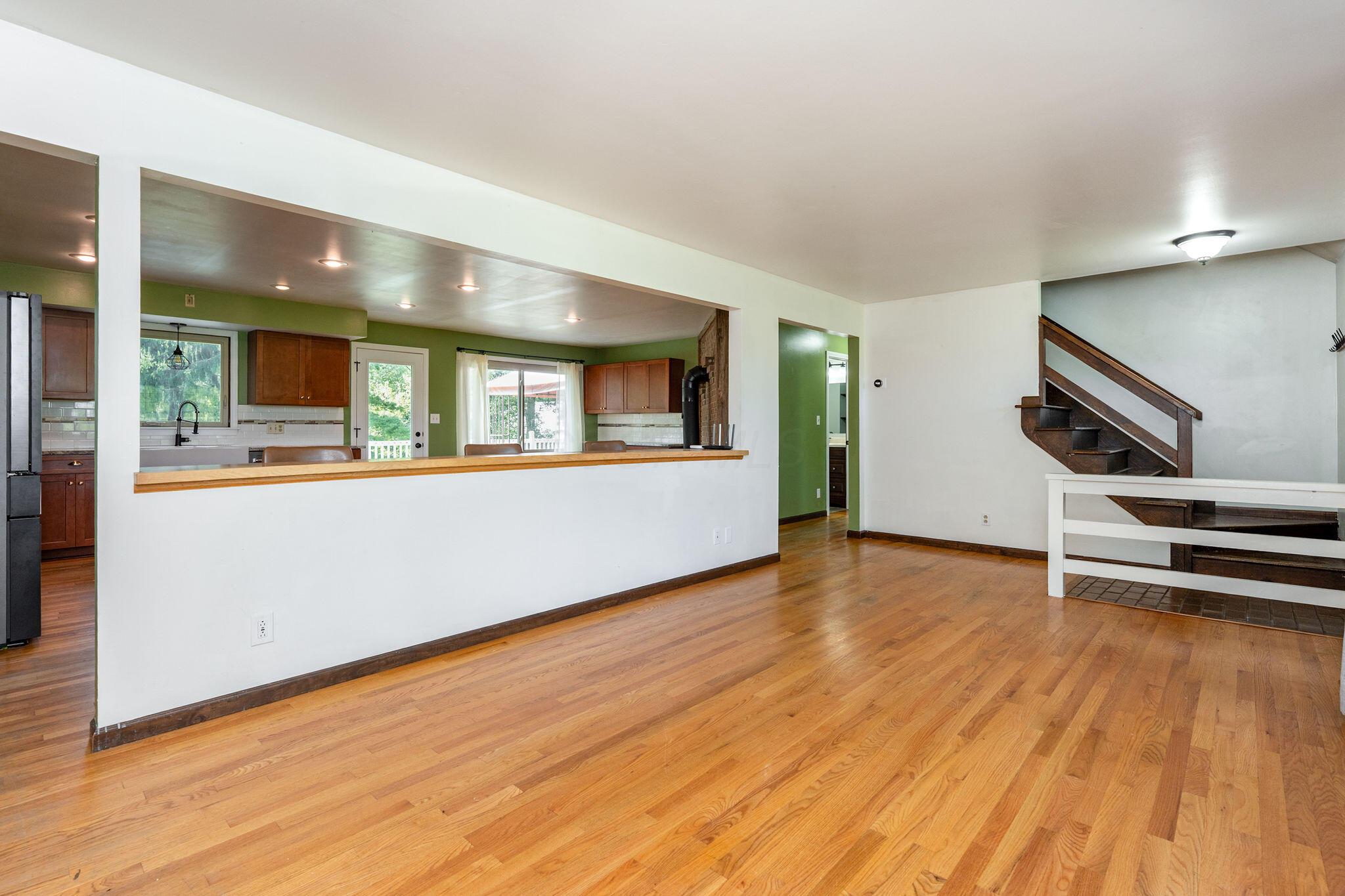 3032 Deeds Road
