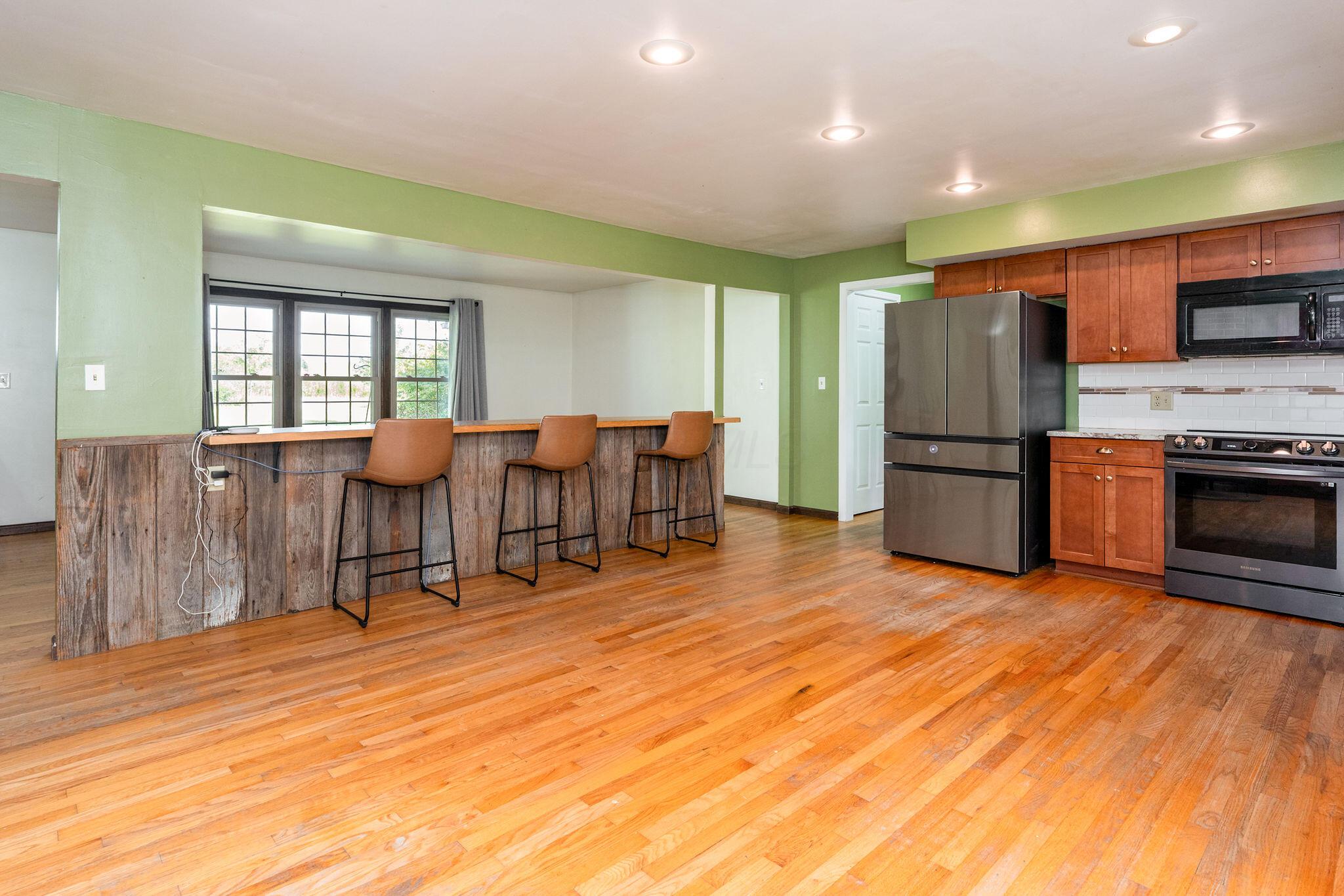 3032 Deeds Road