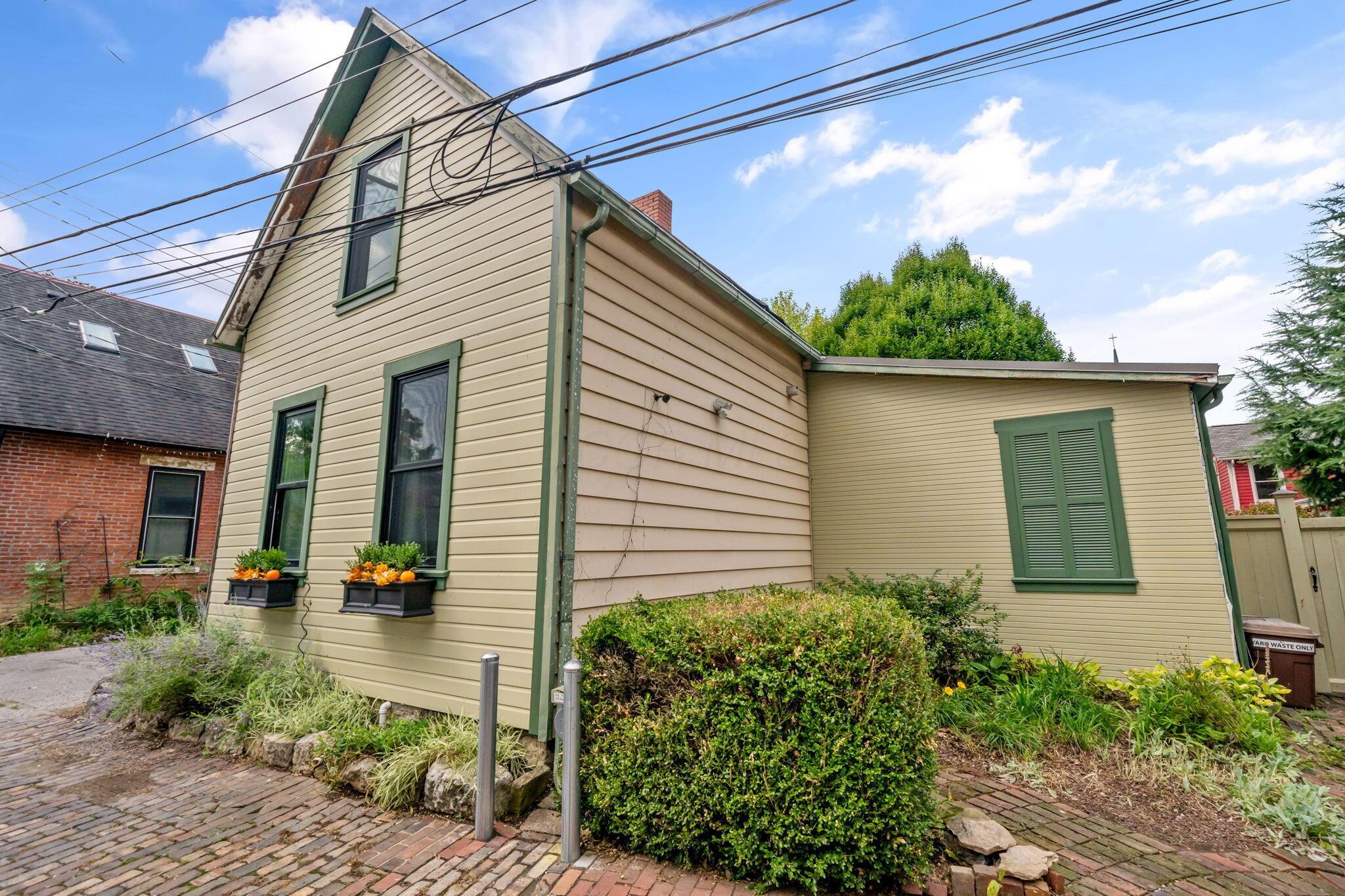 178 Alexander Alley
