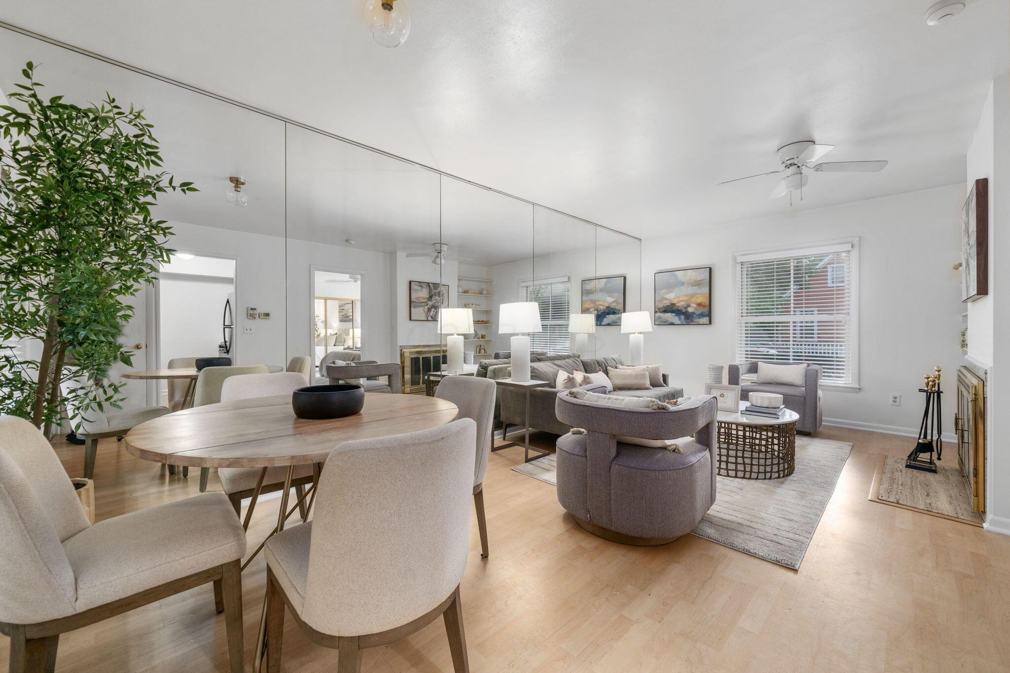 253 E Kossuth Street, A