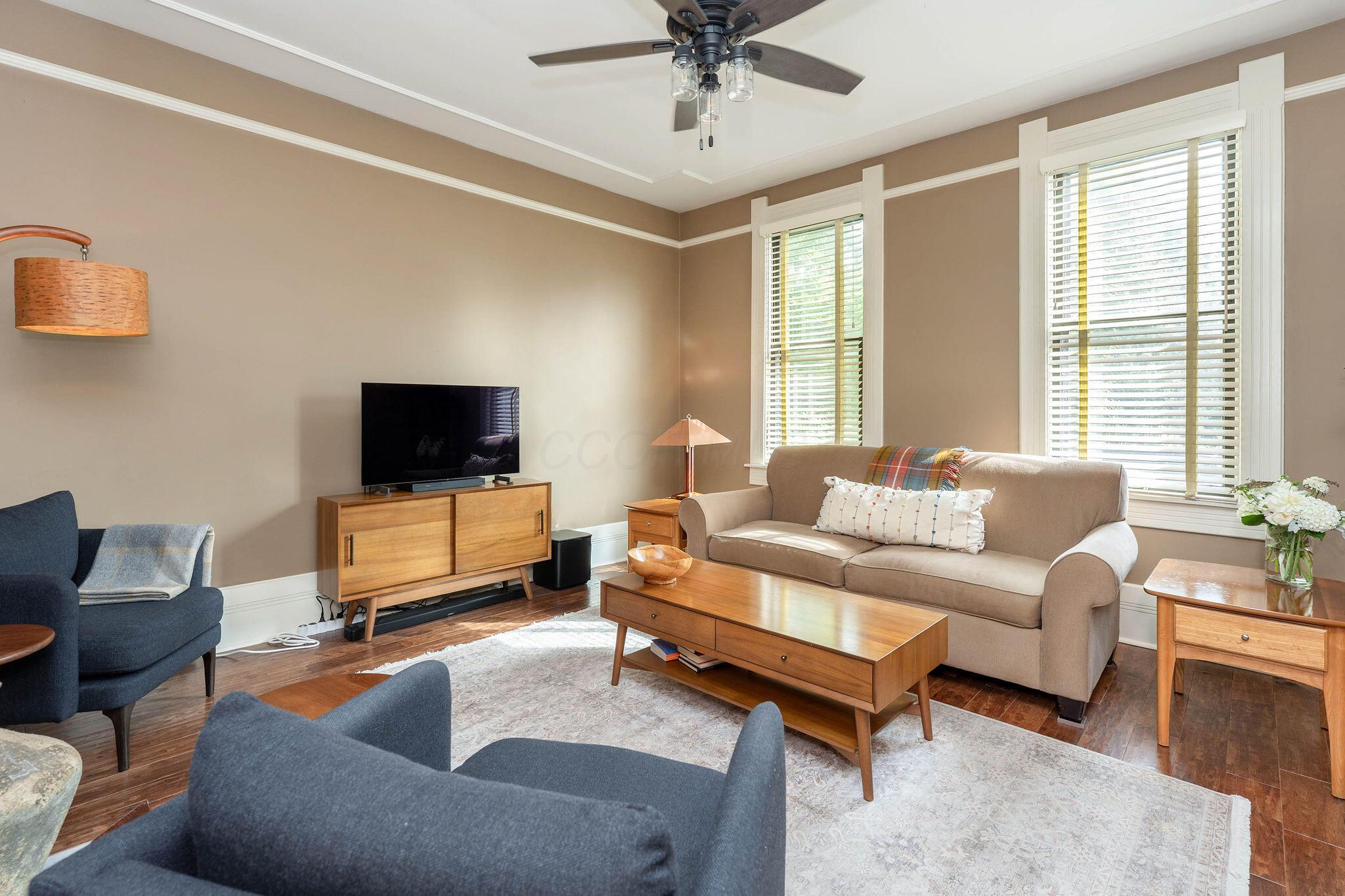 883 S 5th Street