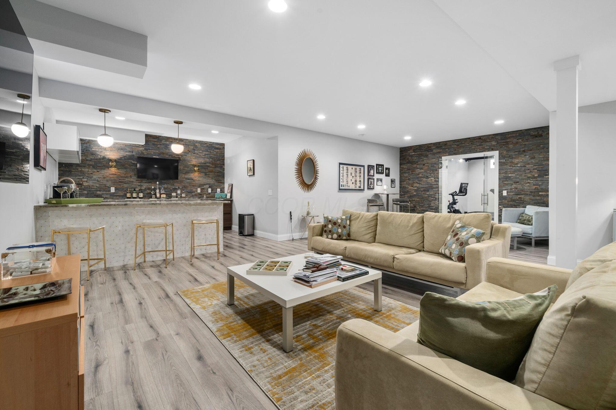 2596 Clemton Park E