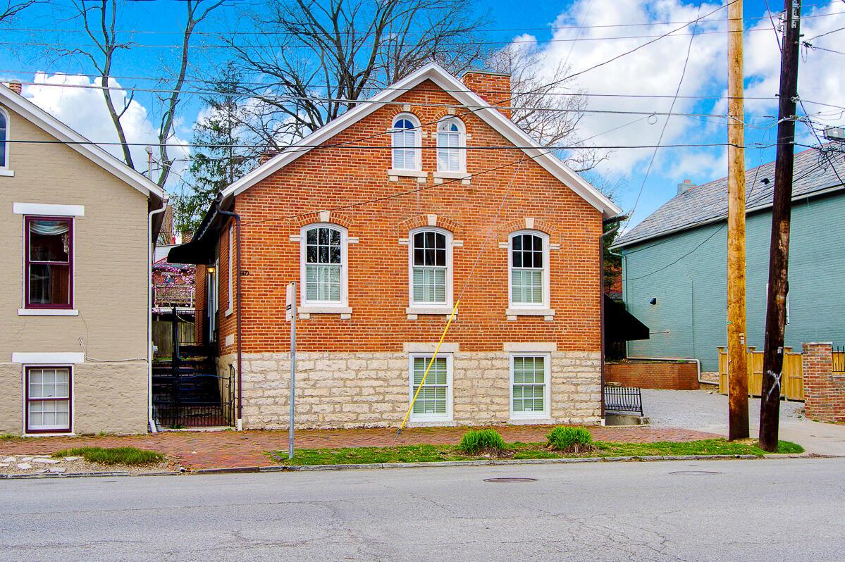 647 S 3rd Street, C