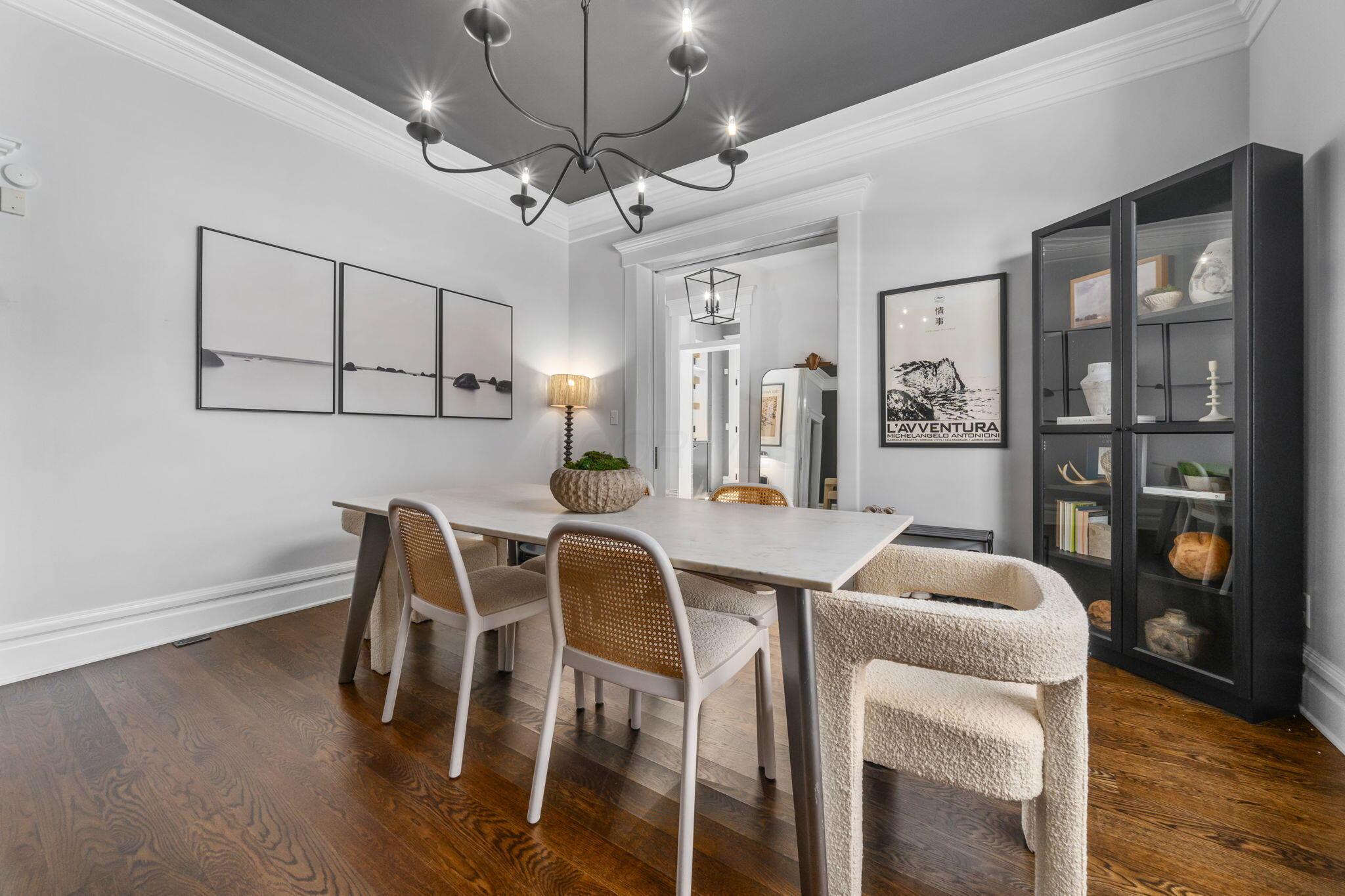 702 S 6th Street