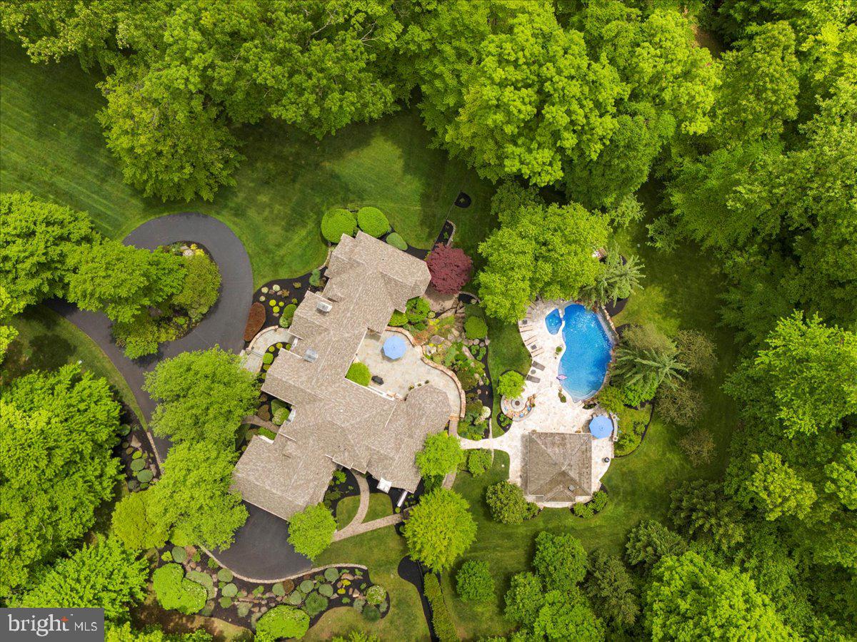 22 Great Hills Rd