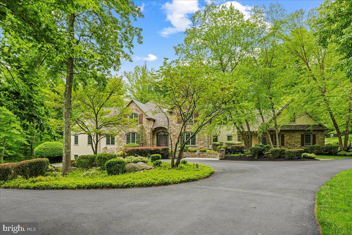 22 Great Hills Rd