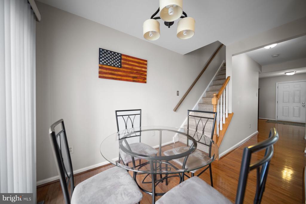 3904 CAPTAIN MOLLY CIRCLE