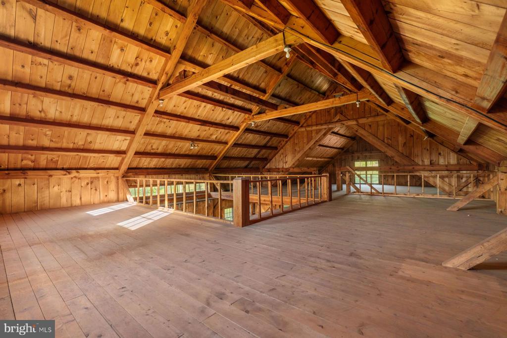 324 THOMPSON MILL ROAD
