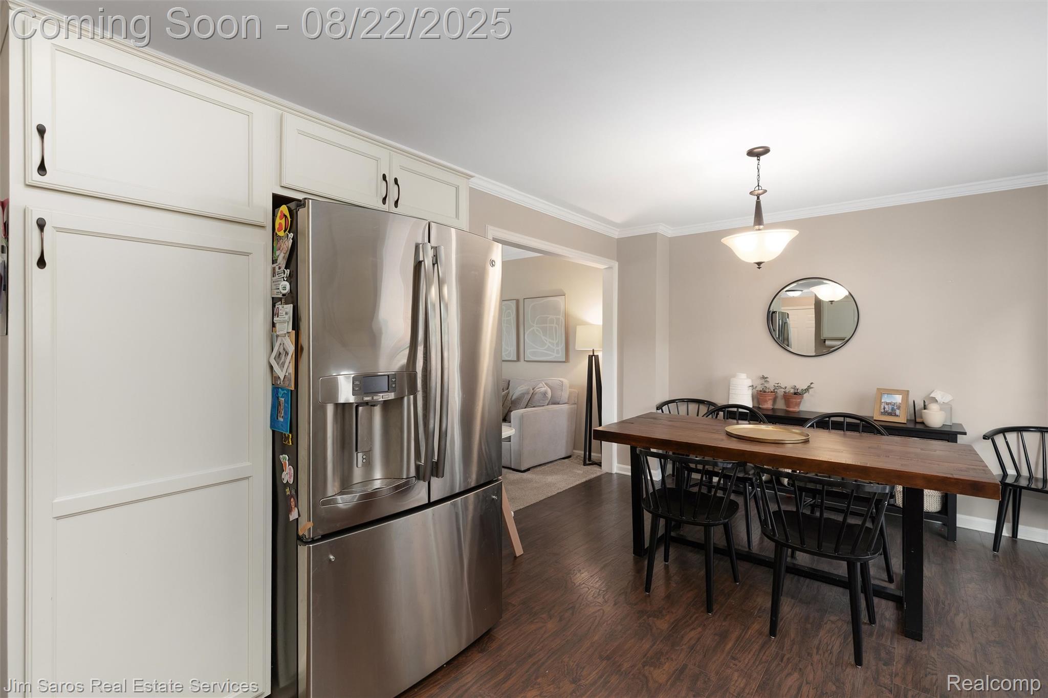 1511 E 5th Street