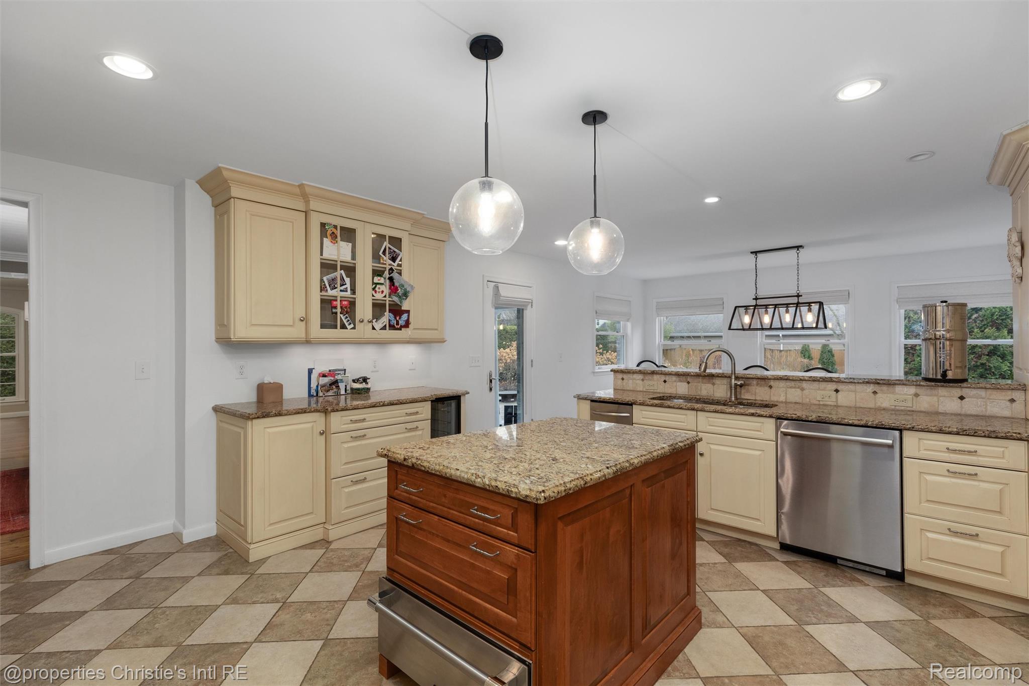 1059 Berkshire Road