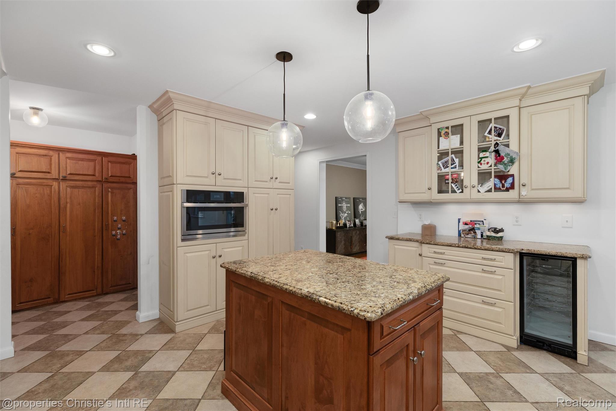 1059 Berkshire Road