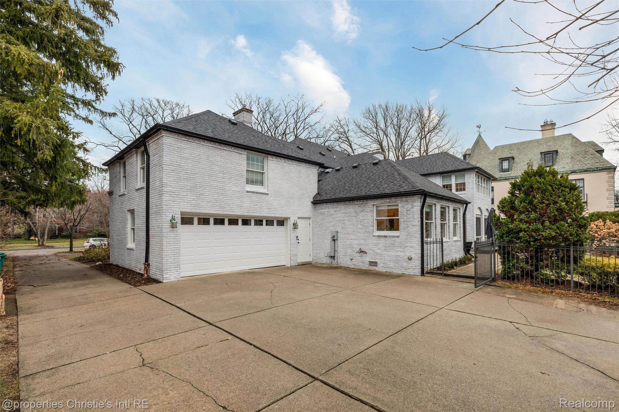 1059 Berkshire Road
