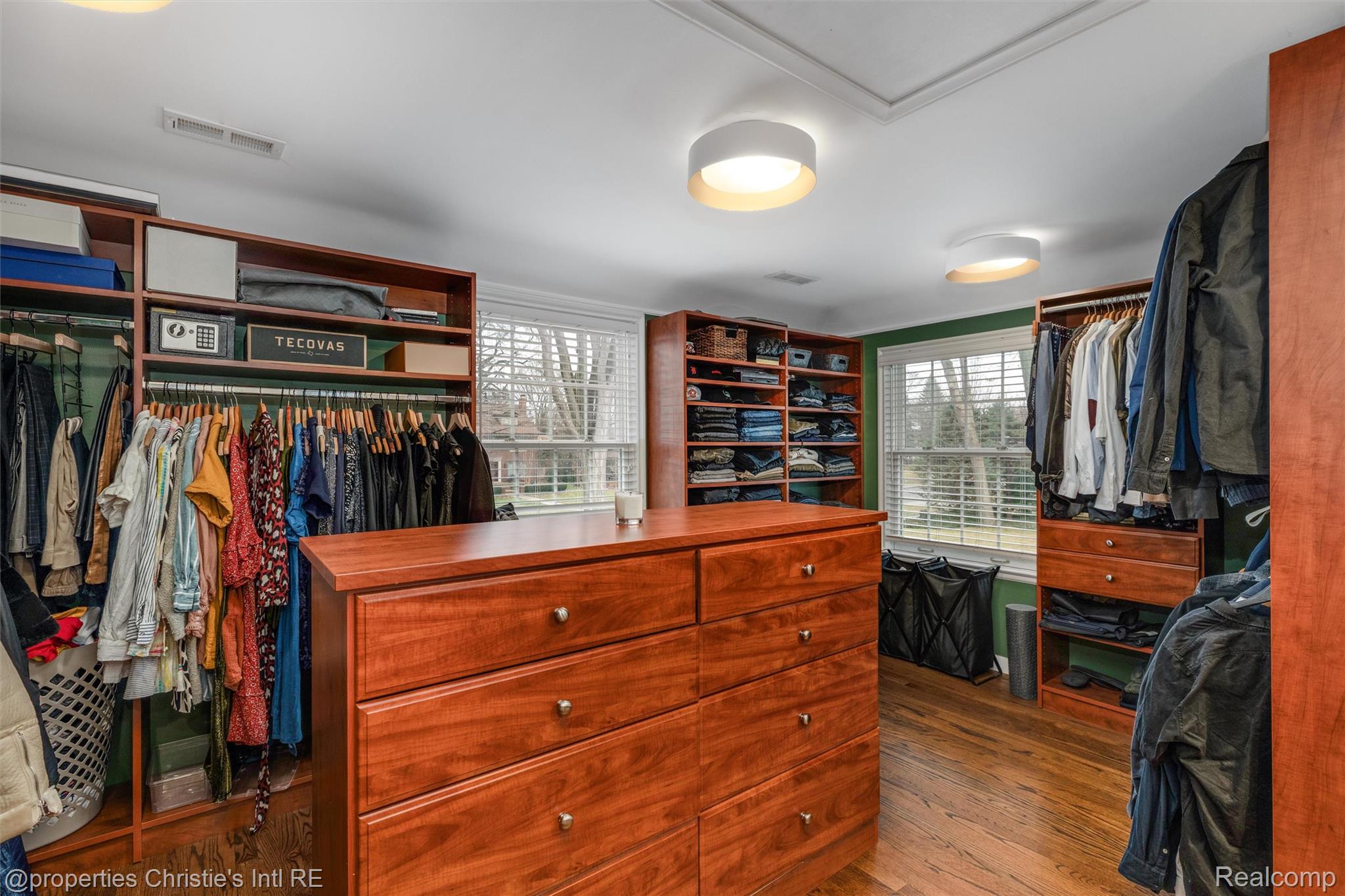 1059 Berkshire Road