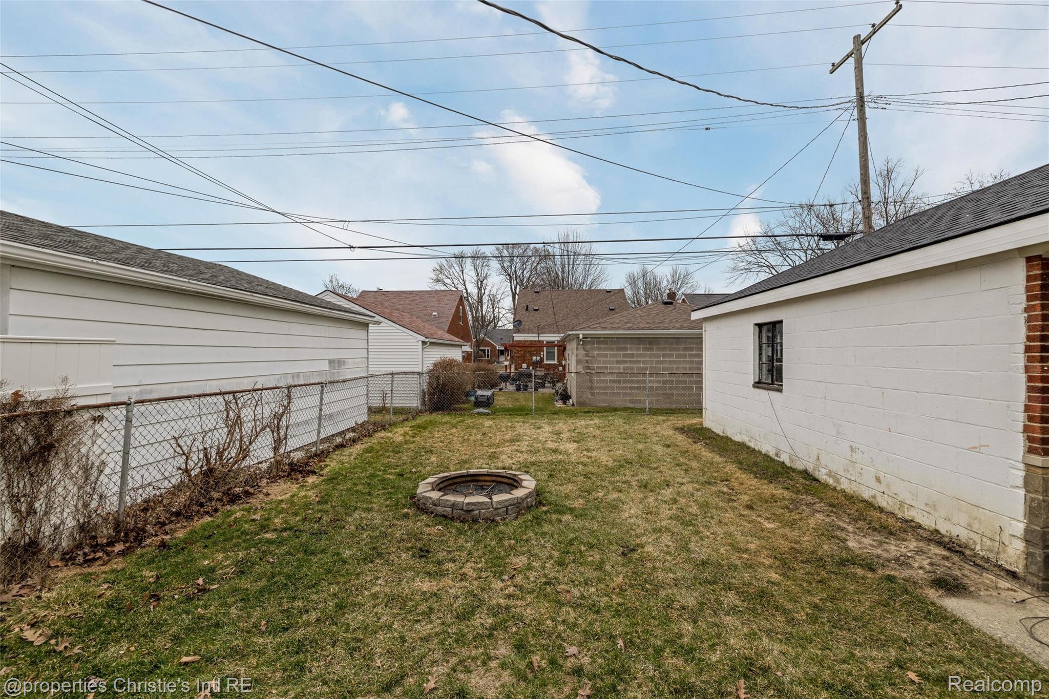20631 Lochmoor Street