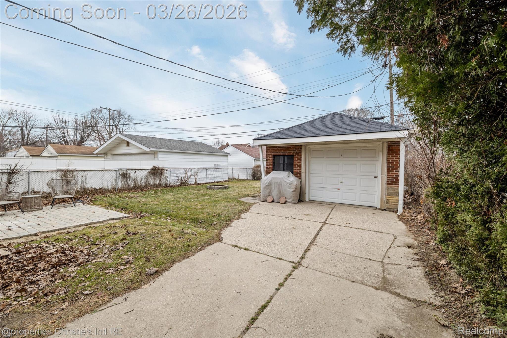 20631 Lochmoor Street