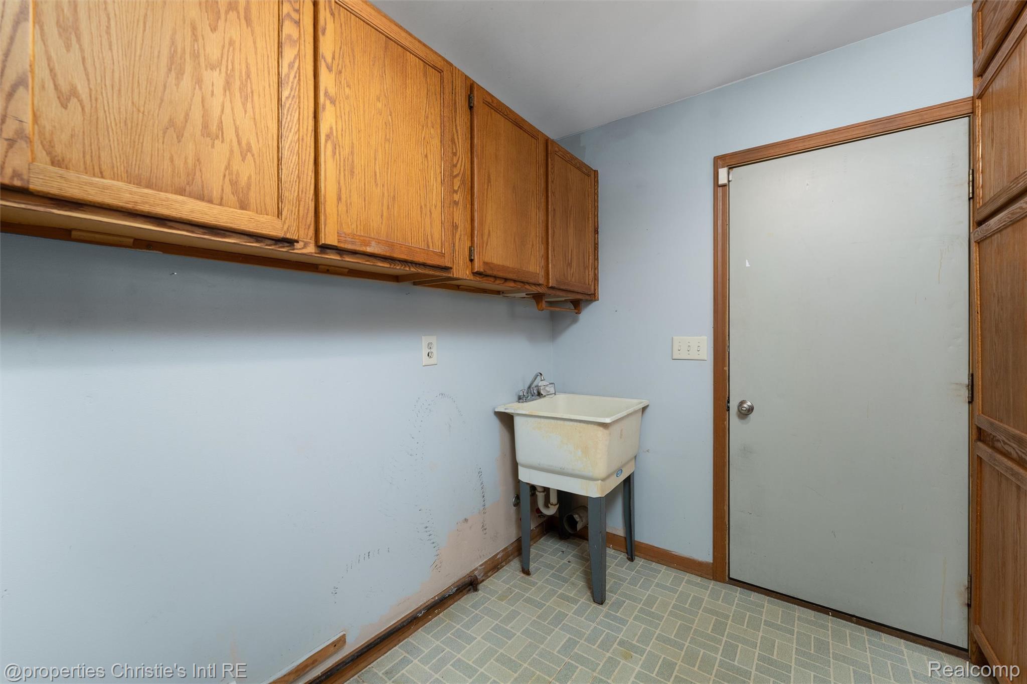 7514 Olde Sturbridge Trail