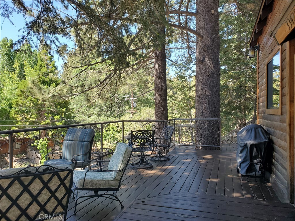 33429 Robin Drive