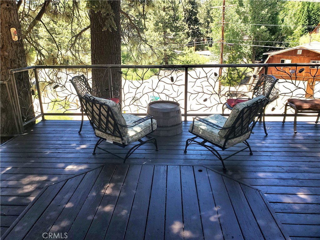 33429 Robin Drive