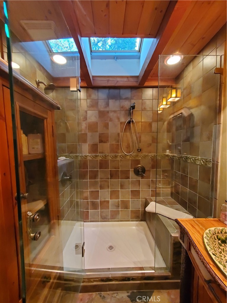 33429 Robin Drive