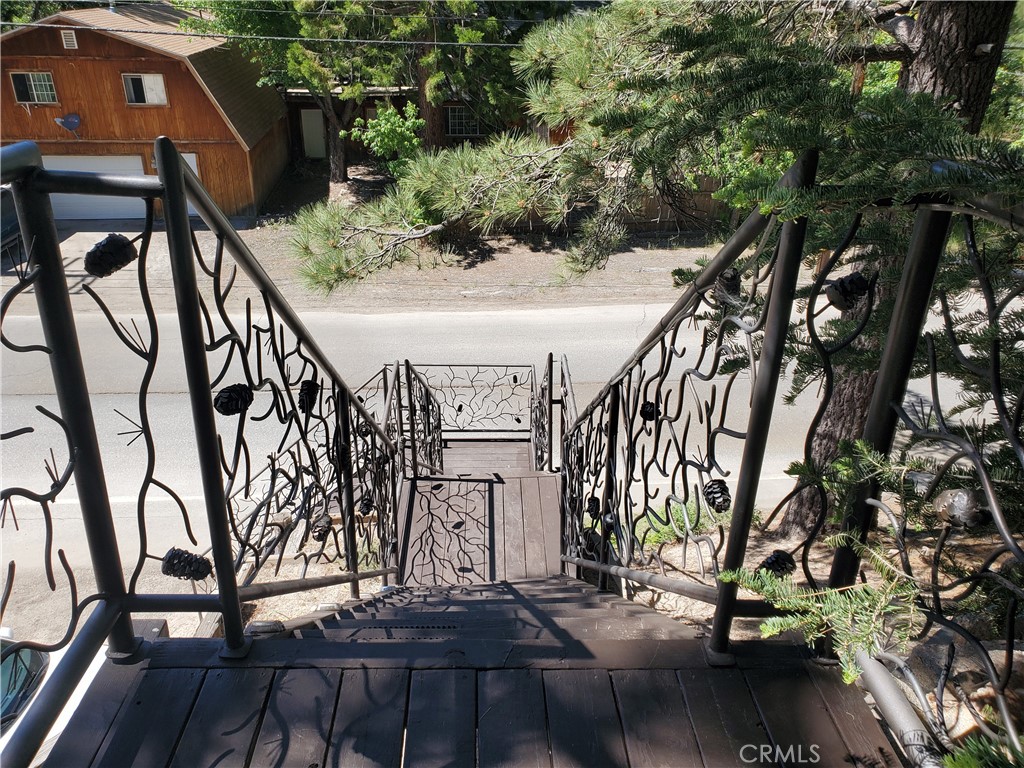 33429 Robin Drive