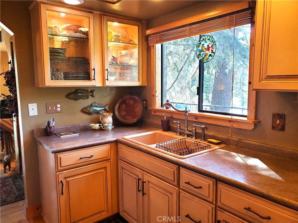 33429 Robin Drive