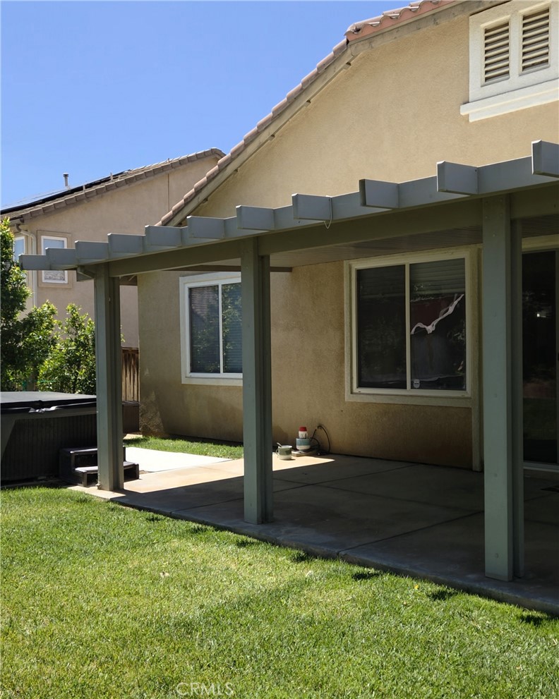 1140 N Shooting Star Drive