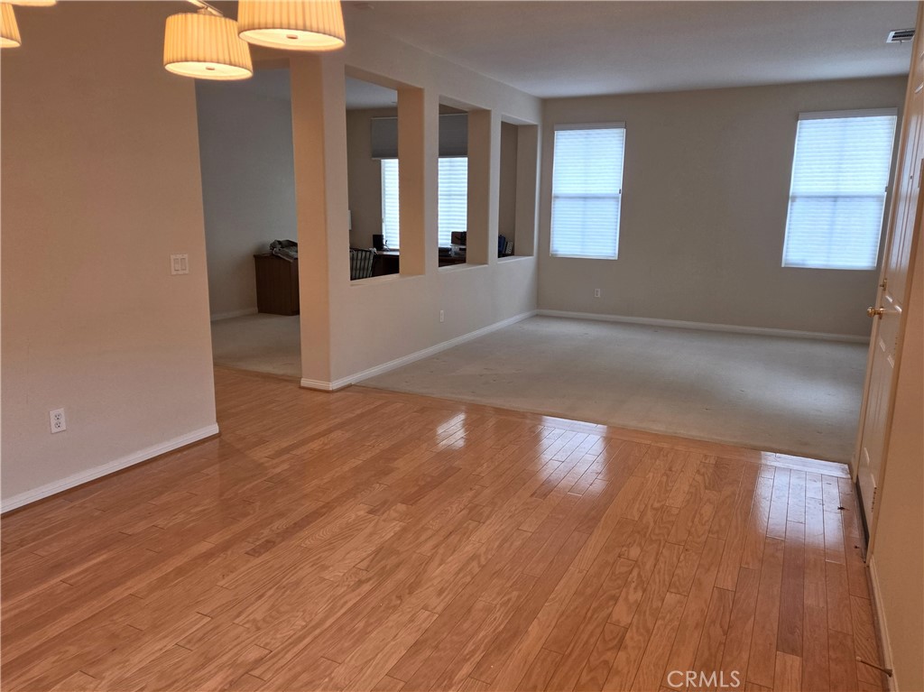 1140 N Shooting Star Drive