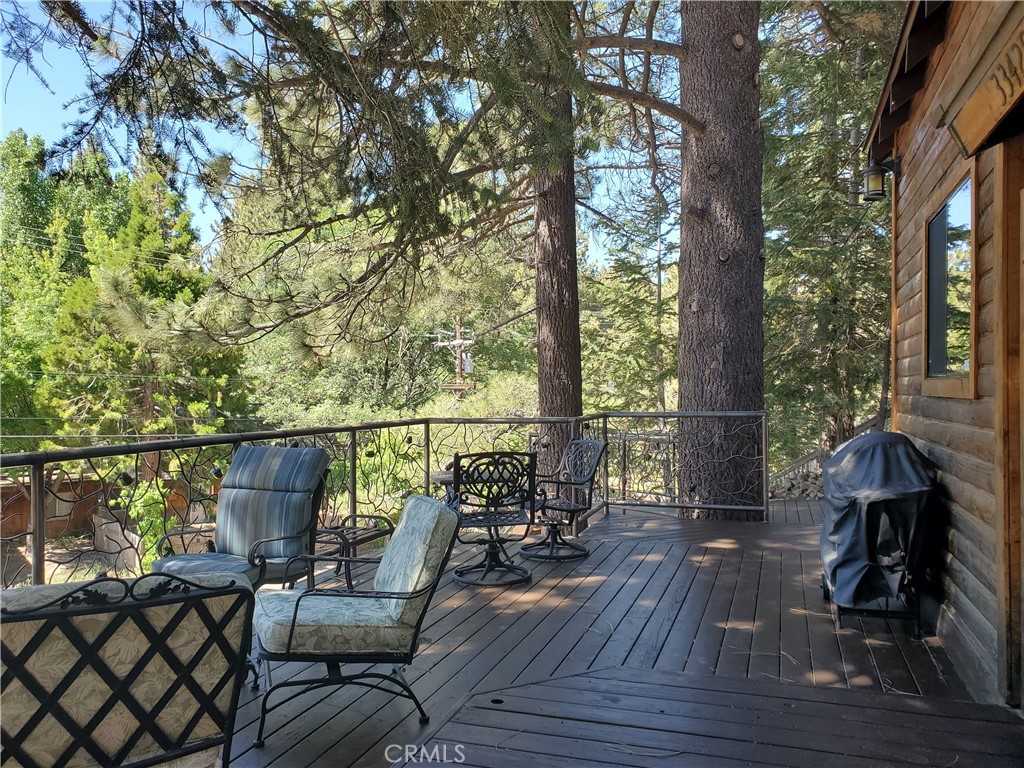 33429 Robin Drive