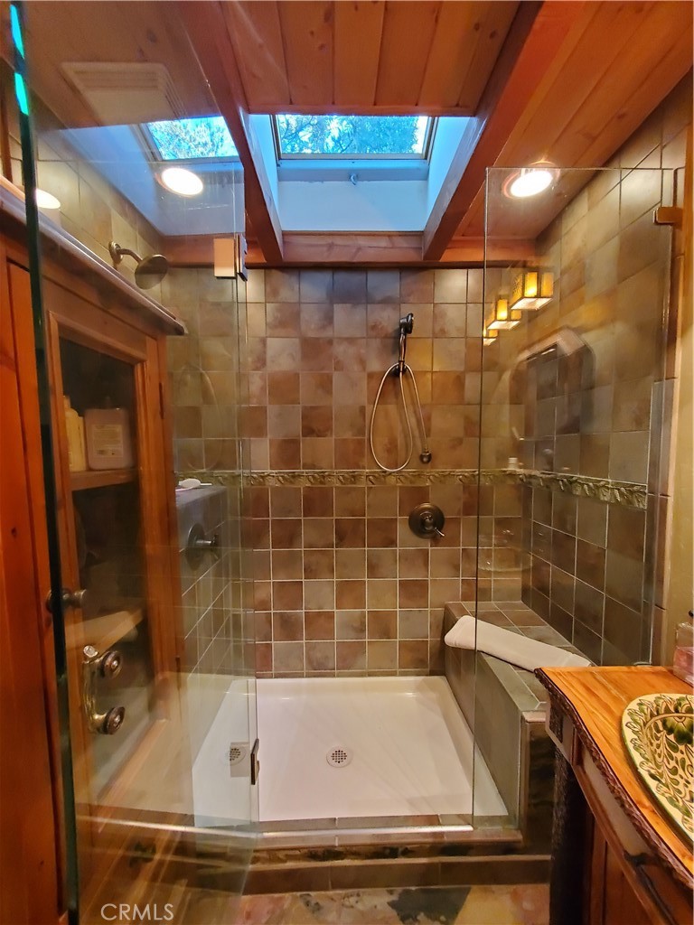 33429 Robin Drive