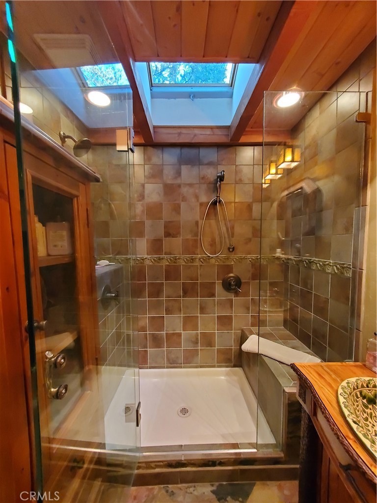33429 Robin Drive