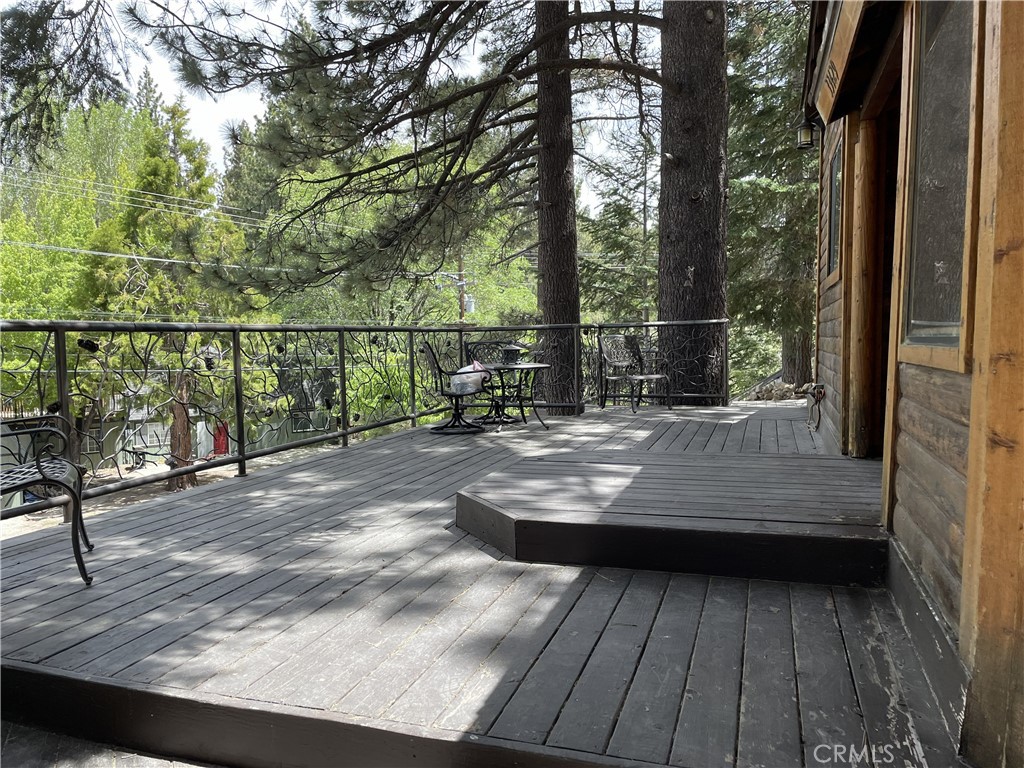 33429 Robin Drive