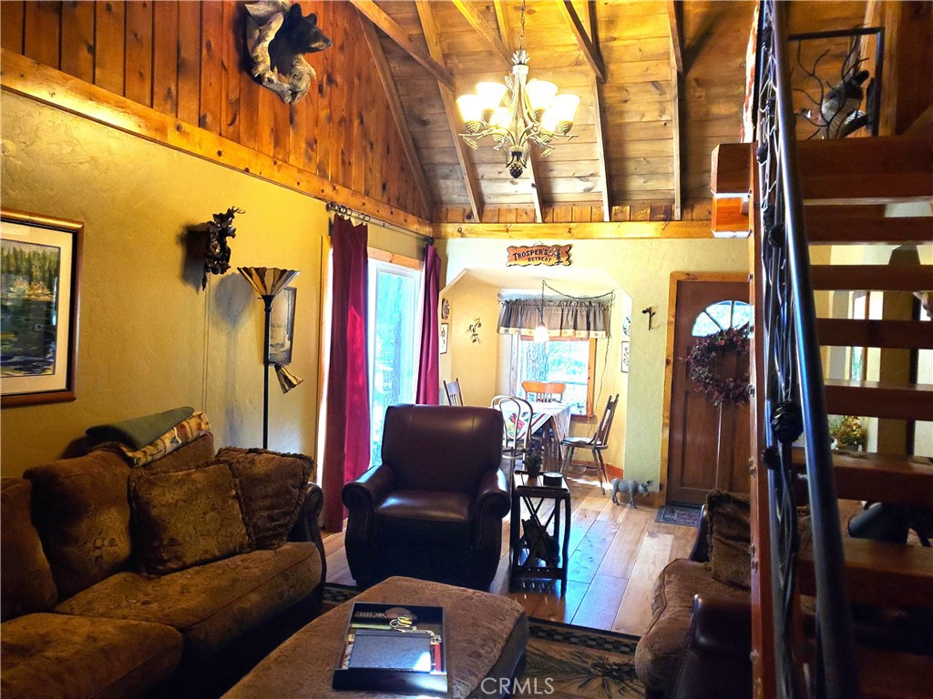 33429 Robin Drive