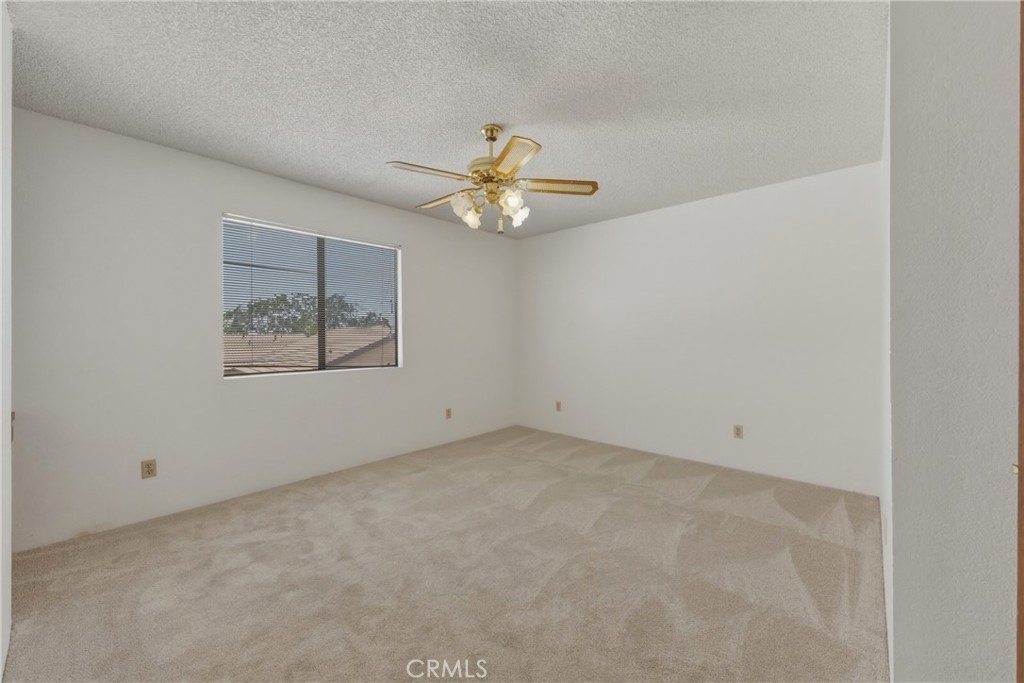 8956 Oak Creek Rd