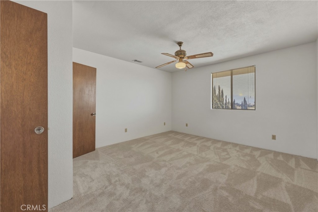 8956 Oak Creek Rd
