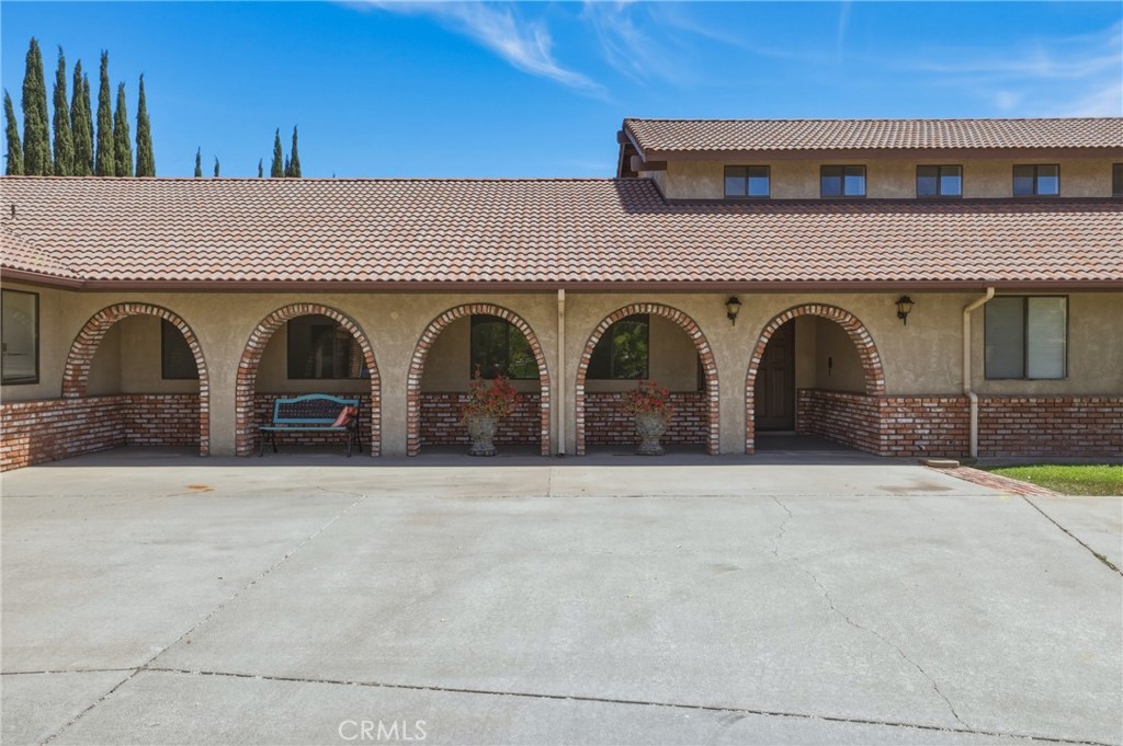 8956 Oak Creek Rd