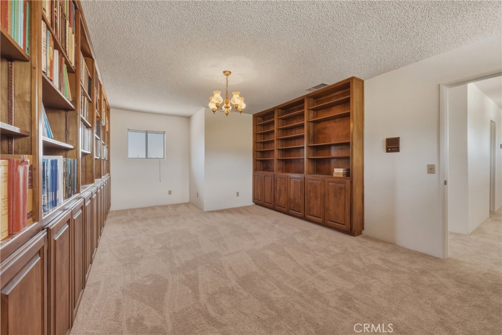 8956 Oak Creek Rd