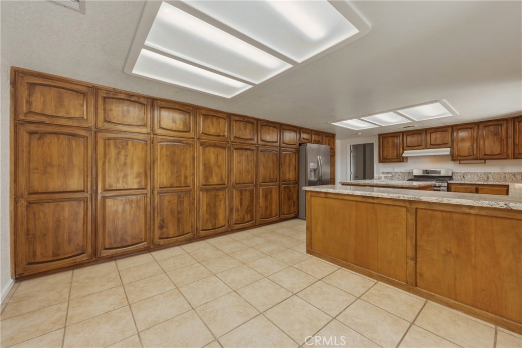 8956 Oak Creek Rd