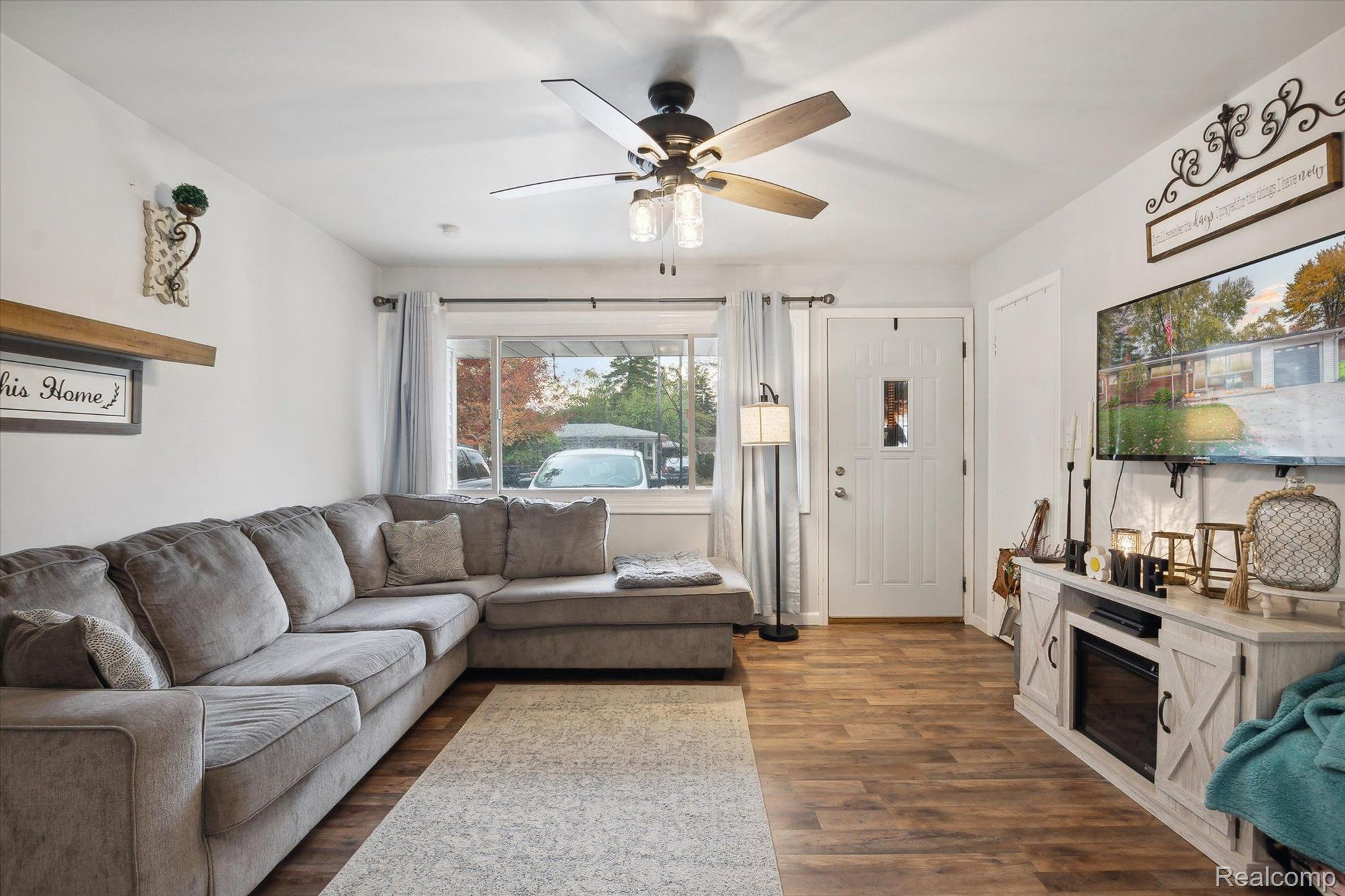 29705 MAGNOLIA Drive