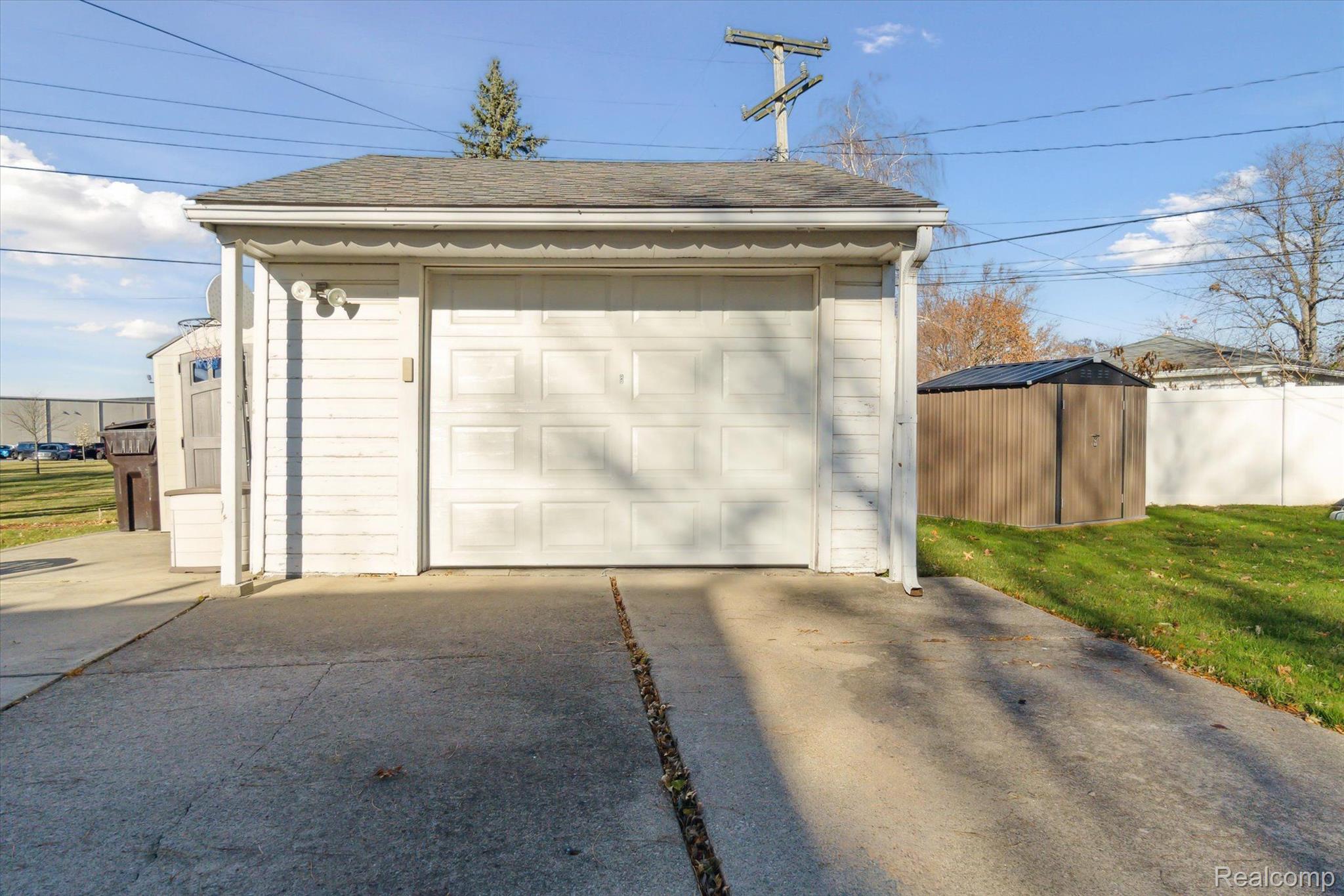 2930 BATES