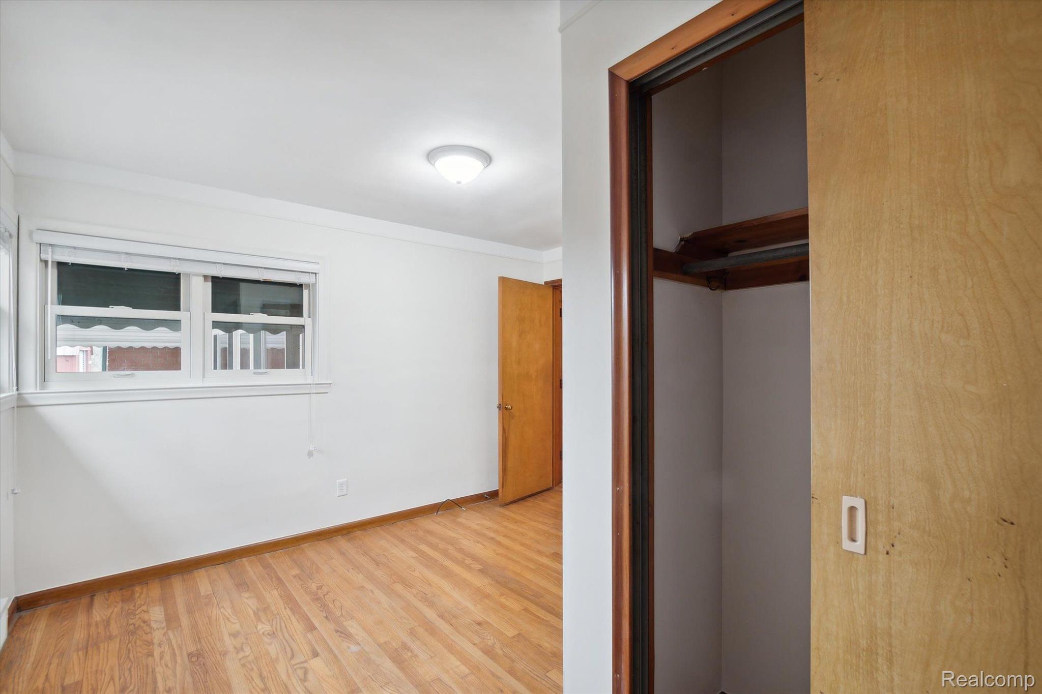 27627 W HURON RIVER Drive
