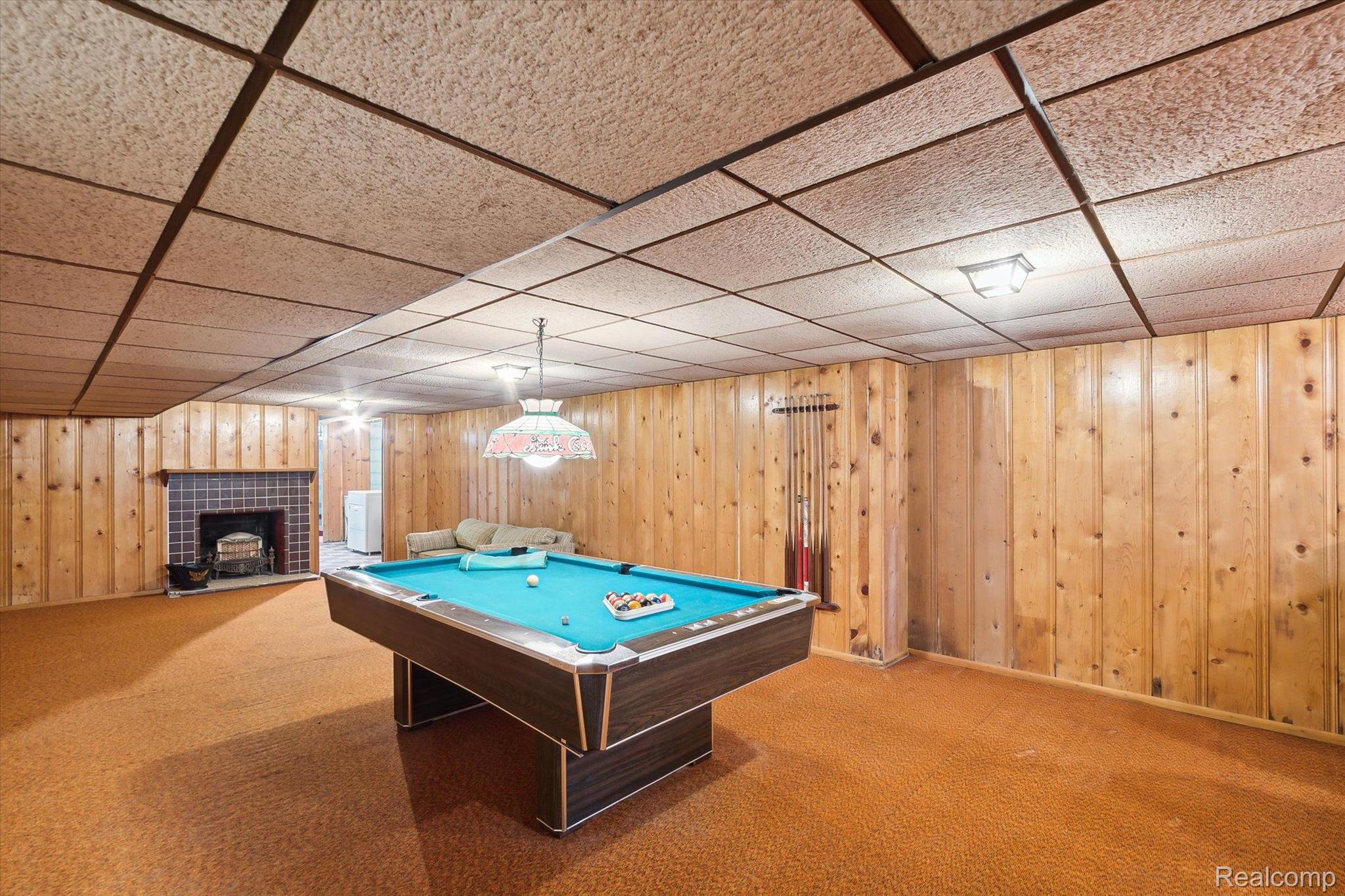 27627 W HURON RIVER Drive
