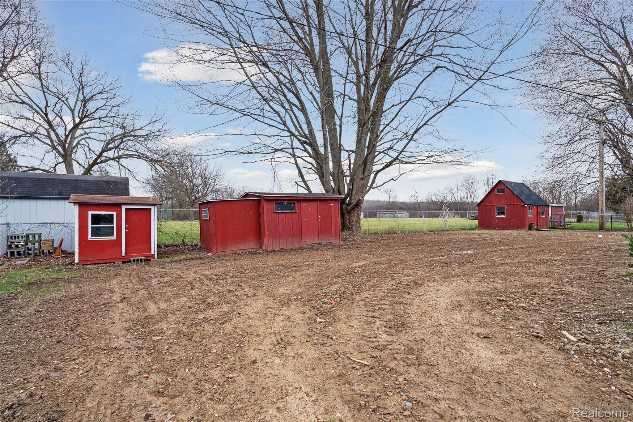 27627 W HURON RIVER Drive