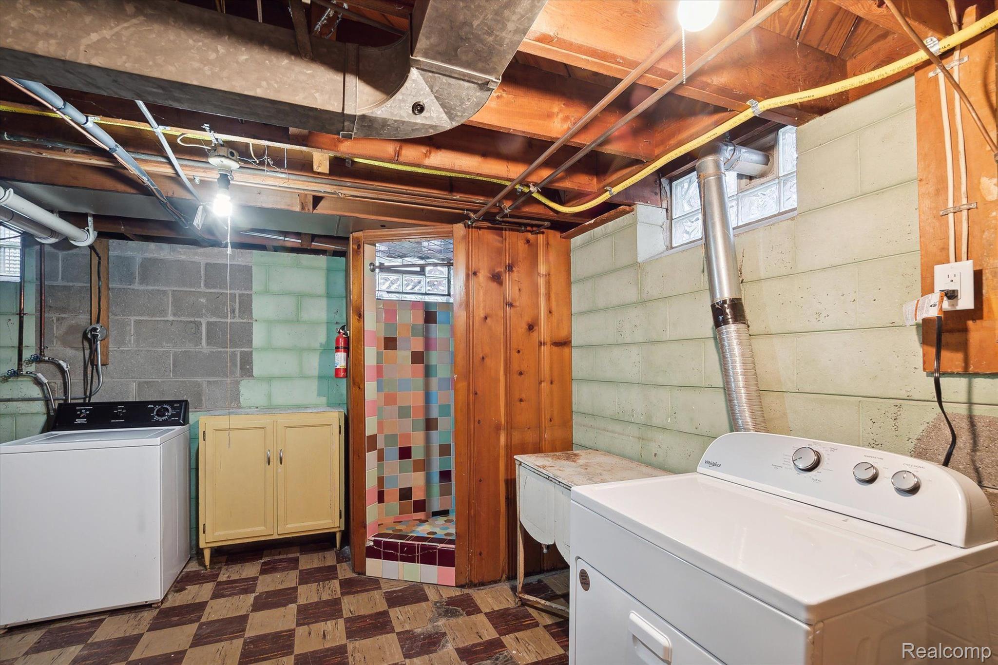 27627 W HURON RIVER Drive