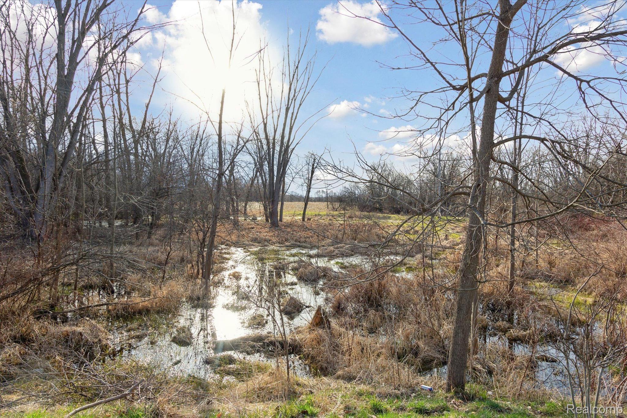 566 FIELDSTONE Circle N