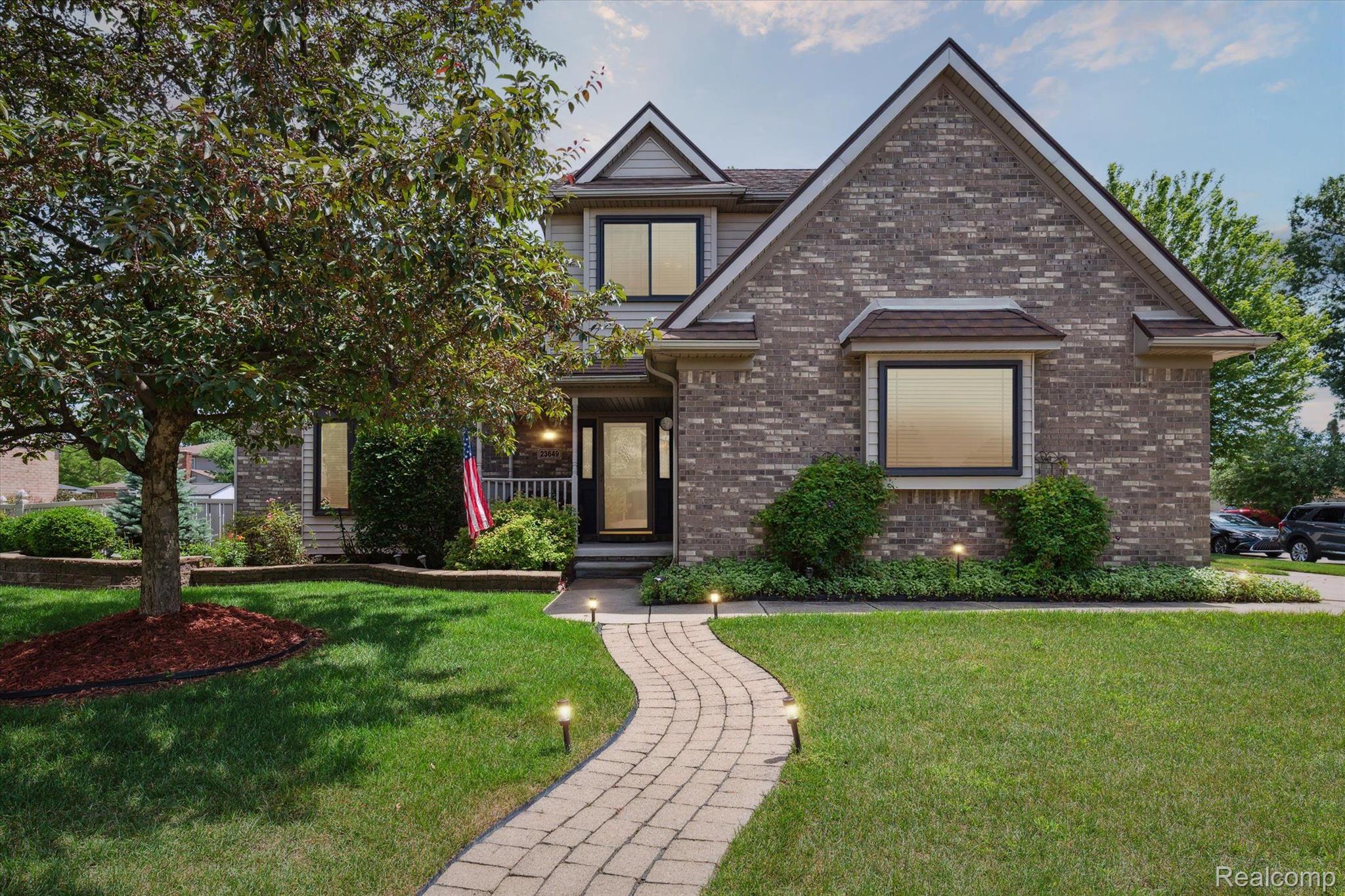 23649 LEIGHWOOD Drive